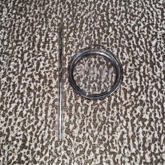 Yeti Rambler - Picture 4 of 5